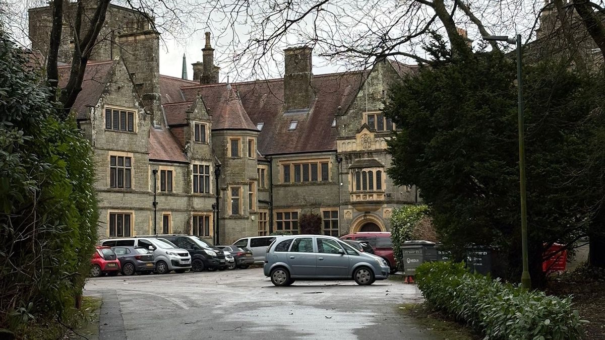 Activism_Coombe_house Visiting Coombe House